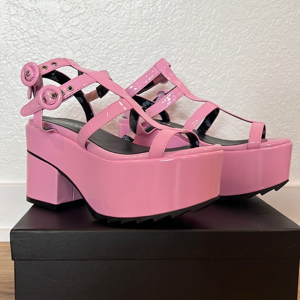 Dolls Kill - Lamoda Platform Sandals